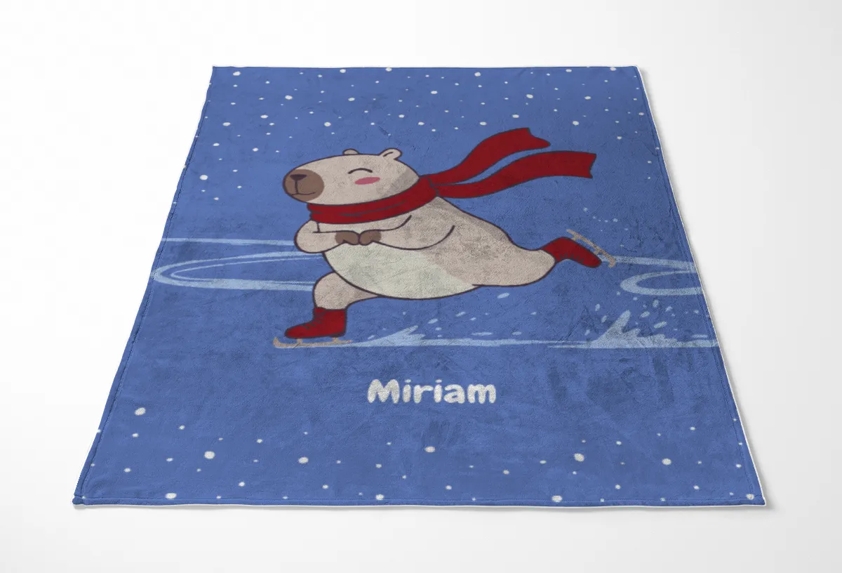 Wohndecke mit Namen personalisierbar, Kuscheldecke, niedliche Namensdecke mit Capybara, Geschenkidee Geburtstag Motiv Capy Wintermütze 140 x 200 cm