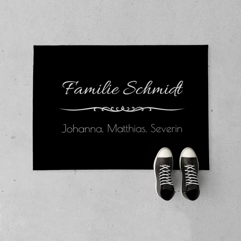 Personalisierte Fußmatte mit Namen - zeitlos elegant - Geschenk Einzug - Fußmatte mit Namen Klassik schwarz 70 x 50 cm