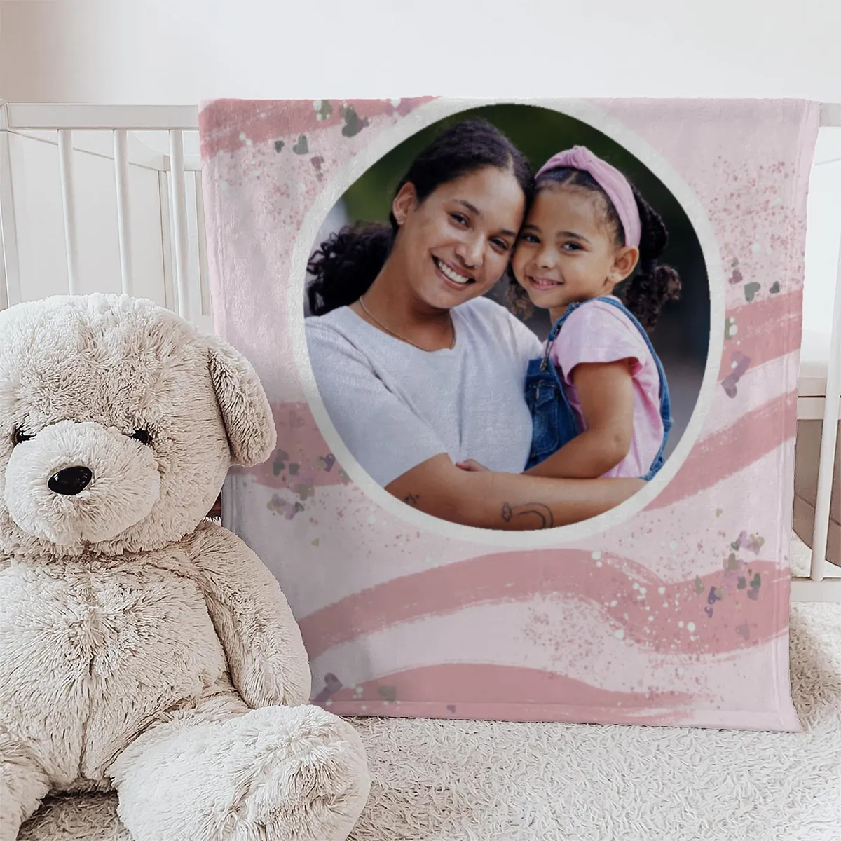 Kuscheldecke rosa 140 x 200 cm - mit Foto personalisierbar - Fotodecke selbst gestalten - Geschenkidee Muttertag, Geburtstag - Pinselstriche Hearts rose