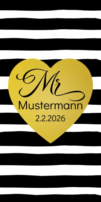 Badetuch mit Namen personalisierbar - personalisiertes Namens-Badetuch - Strandtuch mit Wunschtext - Geschenkidee Hochzeit, Paar - Motiv Misses Heart Stripes