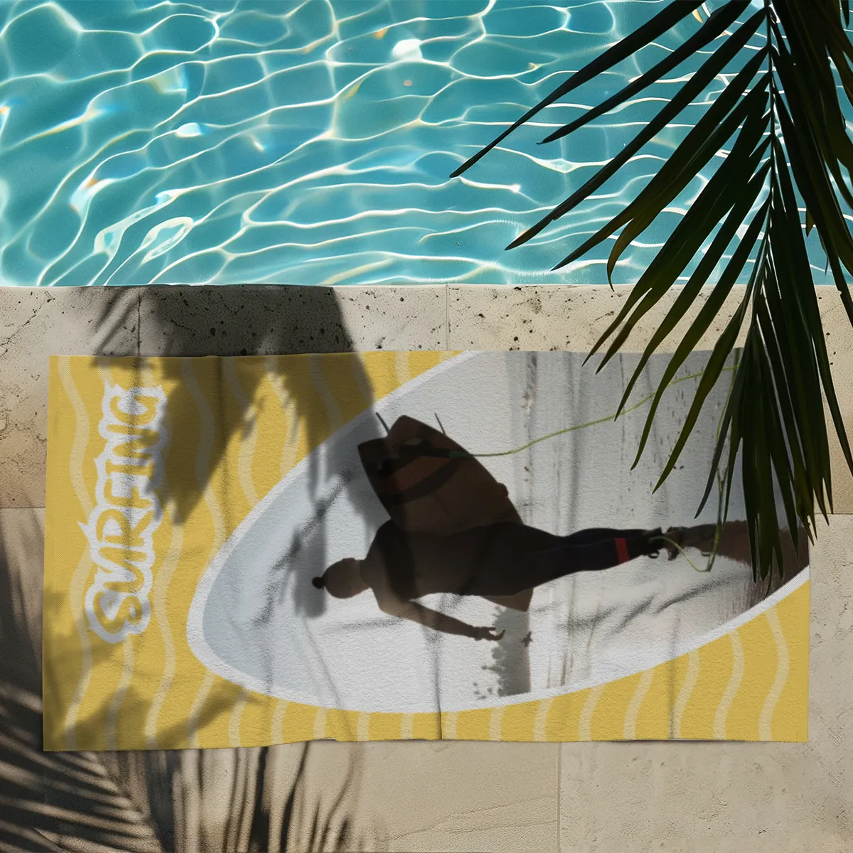 Strandtuch gelb im Surfbrett-Look - mit Foto personalisierbar - Foto-Badetuch - Geschenkidee Surfer Surfing