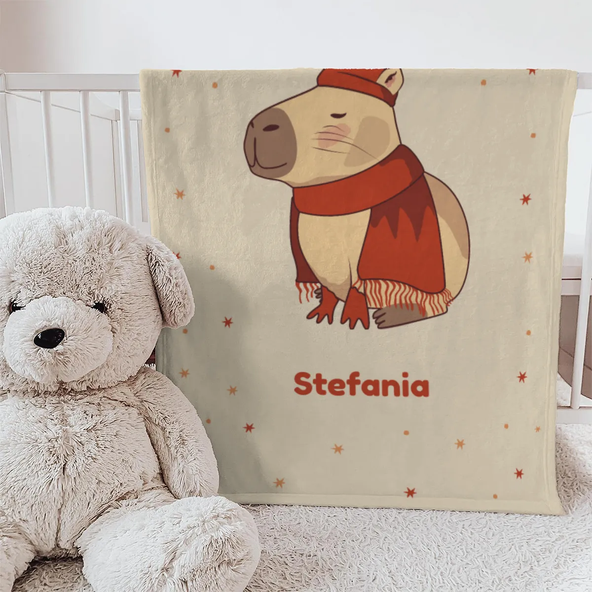 Wohndecke mit Namen personalisierbar, Kuscheldecke, niedliche Namensdecke mit Capybara, Geschenkidee Geburtstag Motiv Capy Wintermütze 140 x 200 cm