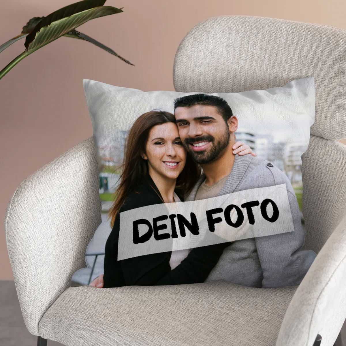 Personalisiertes Fotokissen mit je 1 Foto für Vorder- und Rückseite - Samtkissenbezug mit Fotos - Geschenk Valentin, Geburtstag