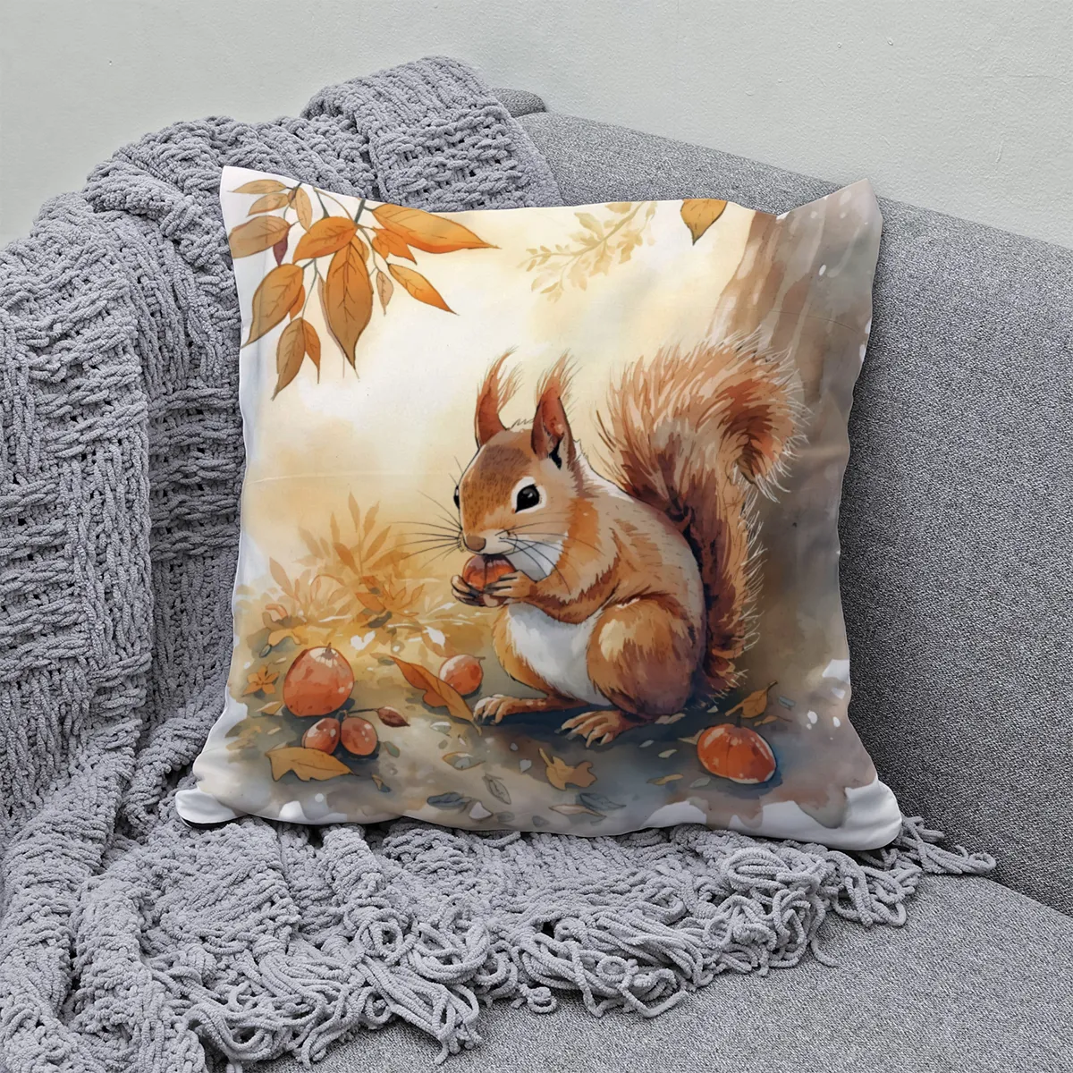 Samtkissenbezug Eichhörnchen im Herbst