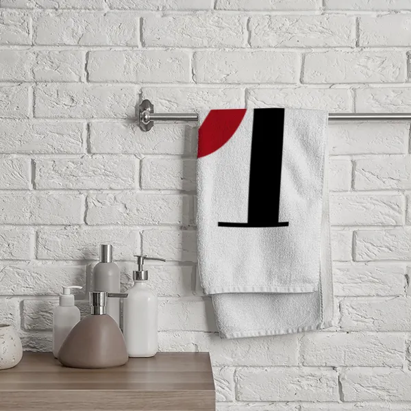 Love Typo - Badetuch mit Wunschtext