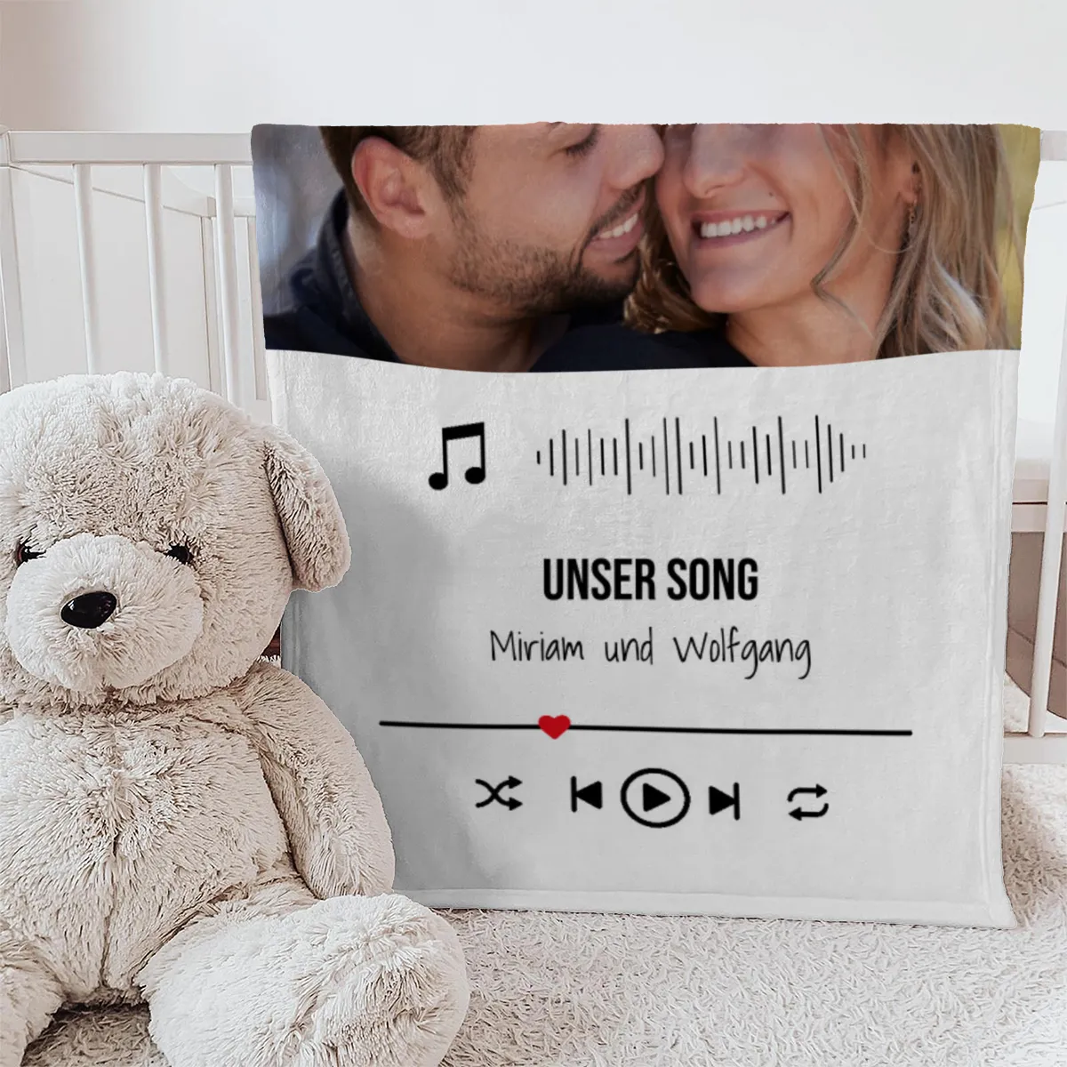 Kuscheldecke Our Lovesong - mit Bild und Text personalisierbar - Geschenkidee für Verliebte, Valentinstag Songplay Text Bild