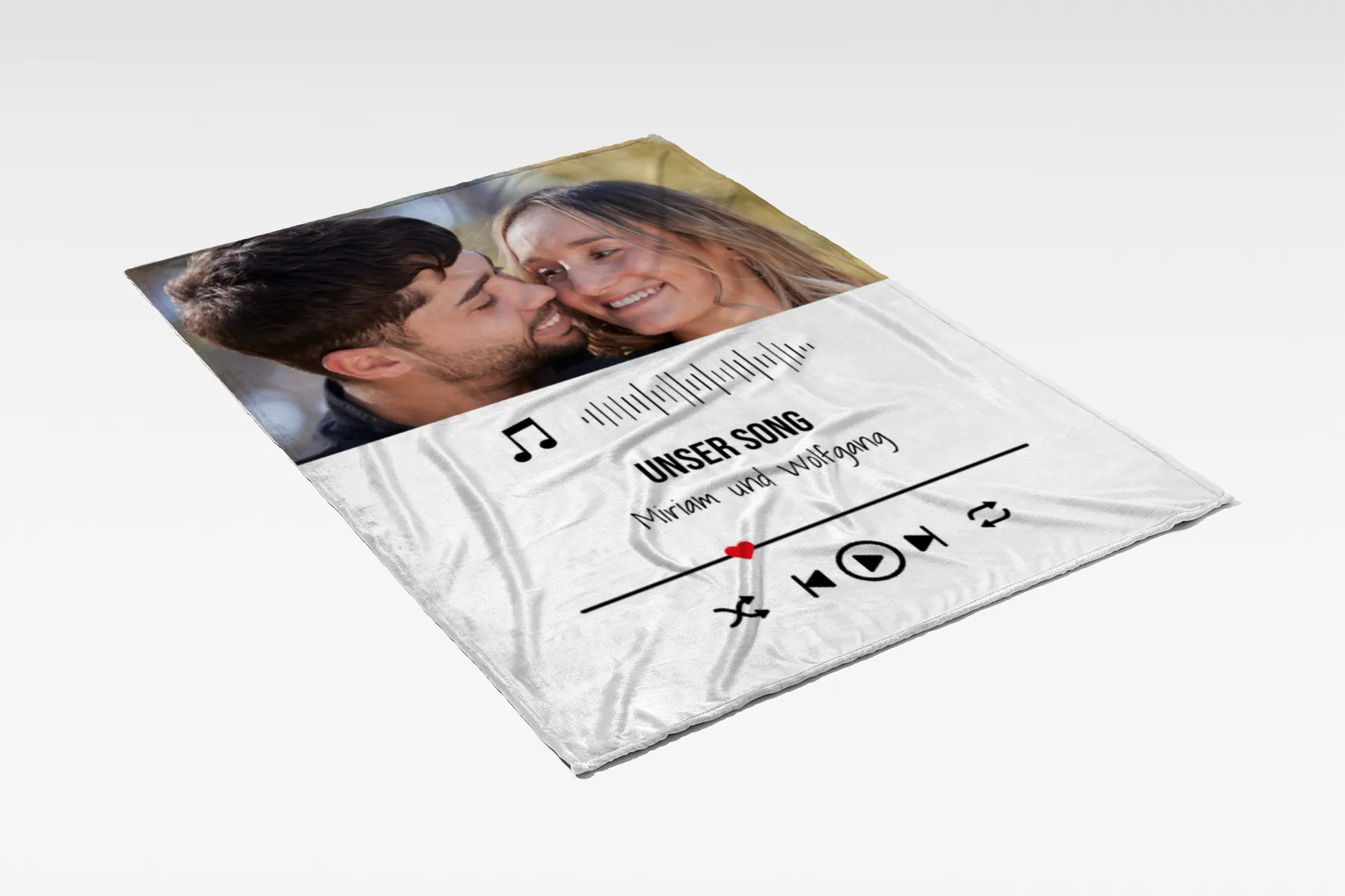 Kuscheldecke Our Lovesong - mit Bild und Text personalisierbar - Geschenkidee für Verliebte, Valentinstag Songplay Text Bild