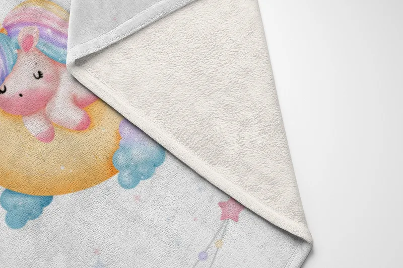 Babydecke mit Namen personalisierbar, Kuscheldecke, Namensdecke mit Einhorn, Geschenkidee Geburt Motiv Einhorn 75 x 100 cm