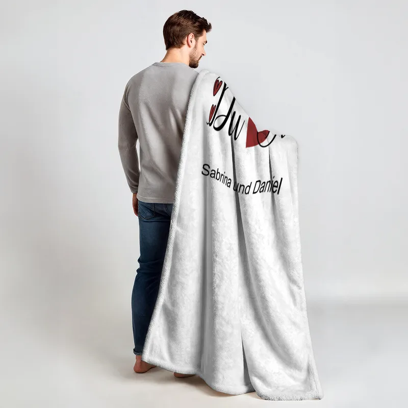 Kuscheldecke Du Ich mit Herzen - mit Namen personalisierbar - Geschenkidee für Verliebte, Valentinstag Text Herzen 140 x 200 cm