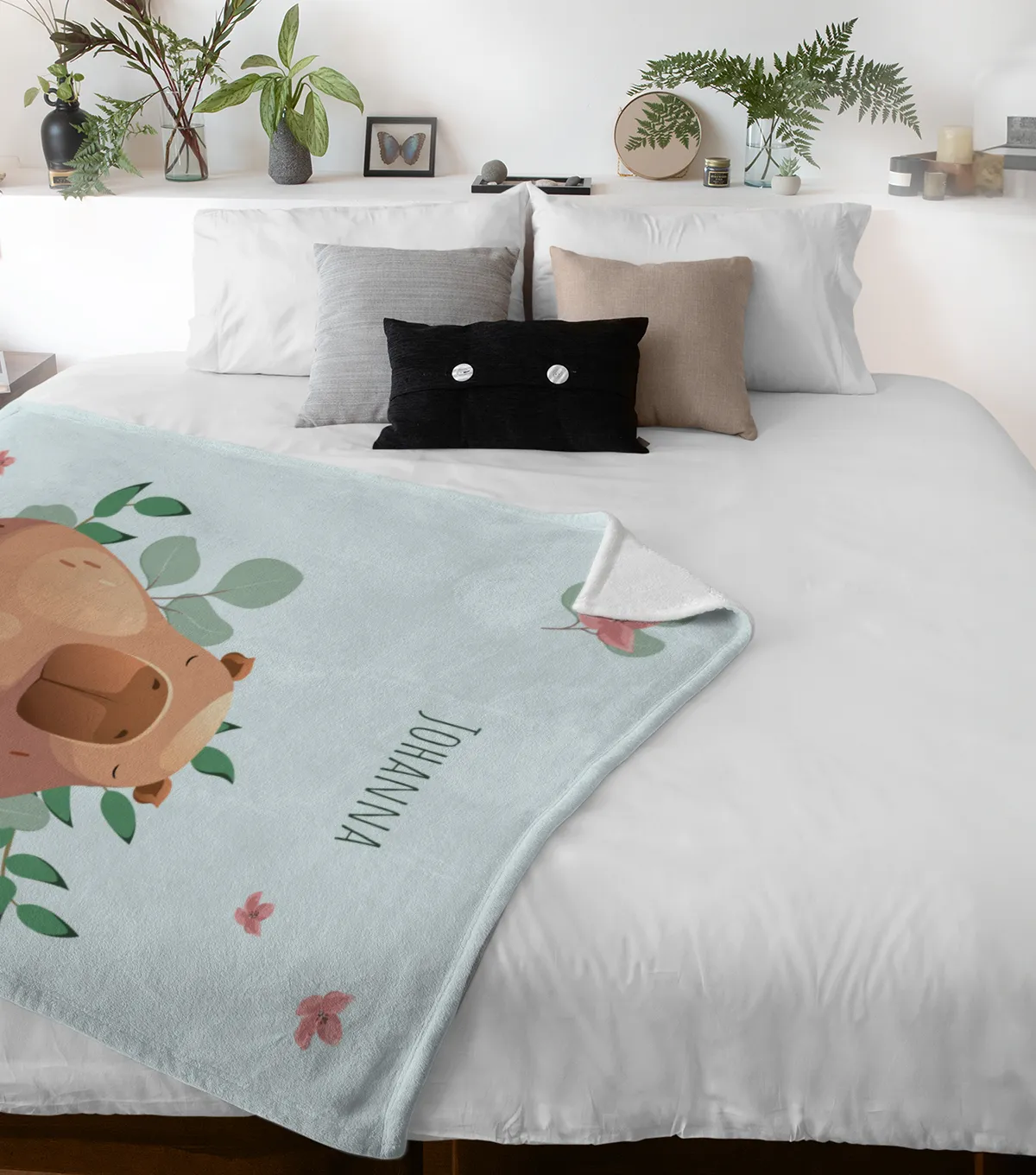 Wohndecke mit Namen personalisierbar, Kuscheldecke, niedliche Namensdecke mit Capybara, Geschenkidee Geburtstag Motiv Capy Wintermütze 140 x 200 cm
