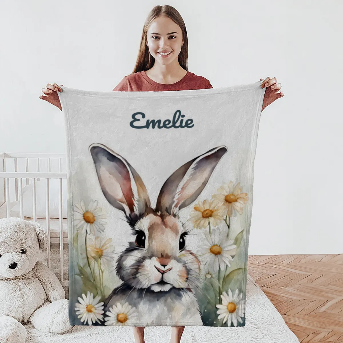 Babydecke mit Namen personalisierbar, Kuscheldecke, Namensdecke mit Häschen, Geschenkidee Geburt Motiv Hase Blümchen 75 x 100 cm