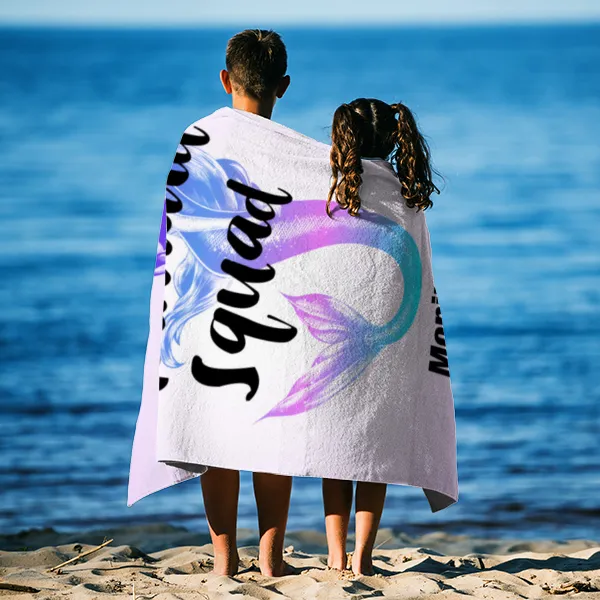 Badetuch Sommer - mit Namen personalisierbar - personalisiertes Namens-Badetuch - Strandtuch mit Wunschtext - Mermaid Squad
