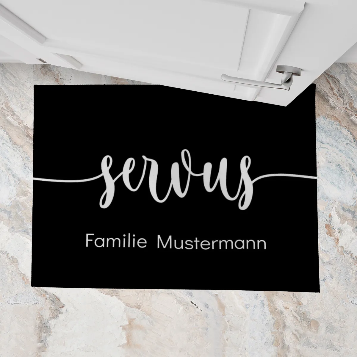Fußmatte personalisiert - Geschenkidee für Familie, Paare, zum Einzug - Türvorleger mit Namen bedruckt - Motiv Servus schwarz 70 x 50 cm