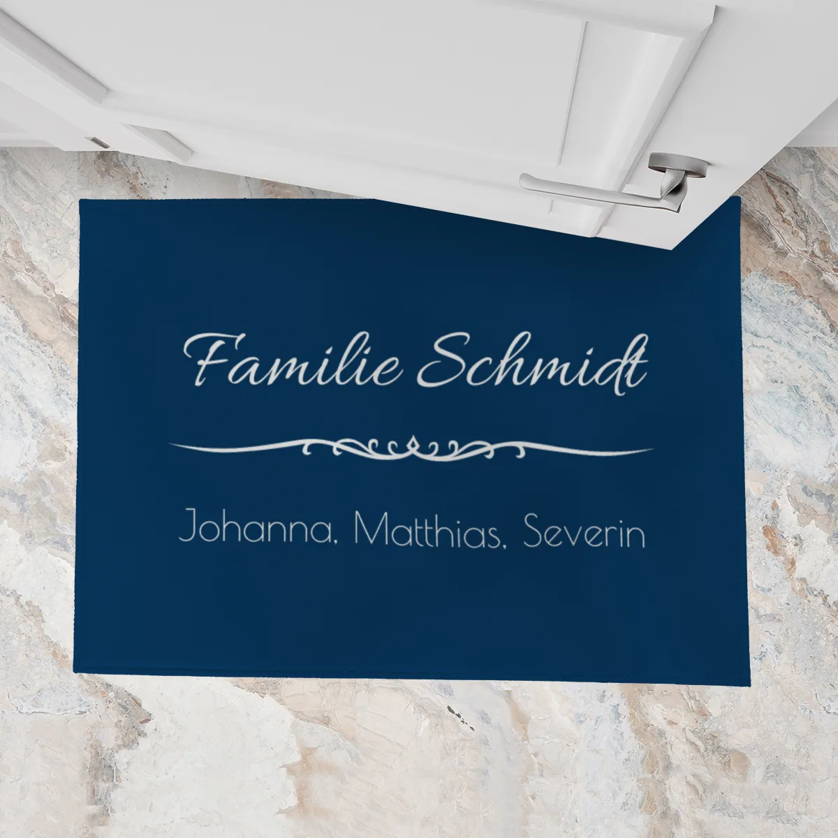 Personalisierte Fußmatte mit Namen - zeitlos elegant - Geschenk Einzug - Fußmatte mit Namen Klassik schwarz 70 x 50 cm