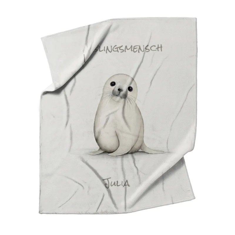 Kuscheldecke Kleine Robbe beige 125 x 155 cm