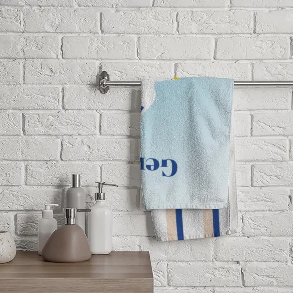 Badetuch Sommer - mit Namen personalisierbar - personalisiertes Namens-Badetuch - Strandtuch mit Wunschtext - Möwen