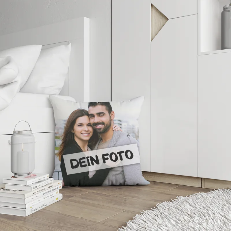 Personalisiertes Fotokissen mit je 1 Foto für Vorder- und Rückseite - Samtkissenbezug mit Fotos - Geschenk Valentin, Geburtstag