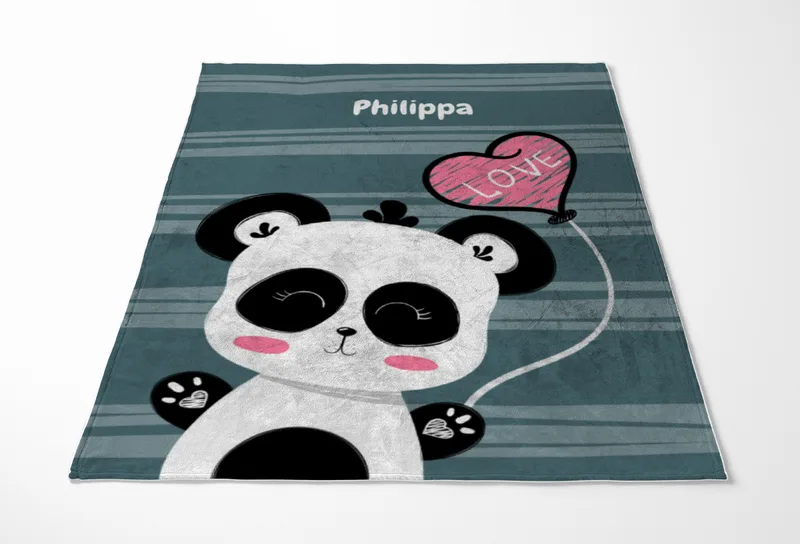 Babydecke mit Namen personalisierbar, Kuscheldecke, Namensdecke mit niedlichem Tiermotiv, Geschenkidee Geburtstag Motiv Panda Love 75 x 100 cm