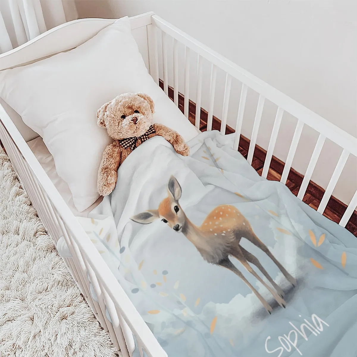 Personalisierte Kuscheldecke Rehkitz - Kuscheldecke mit Namen und niedlichem Rehkitz - Kuscheldecke 75 x 100 cm mit Namen personalisierbar - Geschenkidee Weihnachten Rehkitz 75 x 100 cm