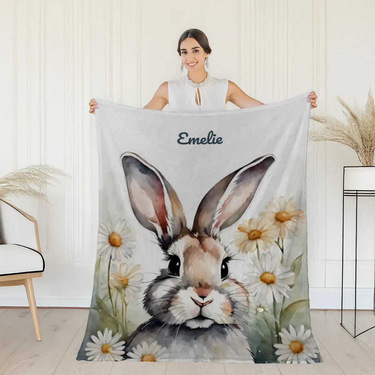 Babydecke mit Namen personalisierbar, Kuscheldecke, Namensdecke mit Häschen, Geschenkidee Geburt Motiv Hase Blümchen 75 x 100 cm