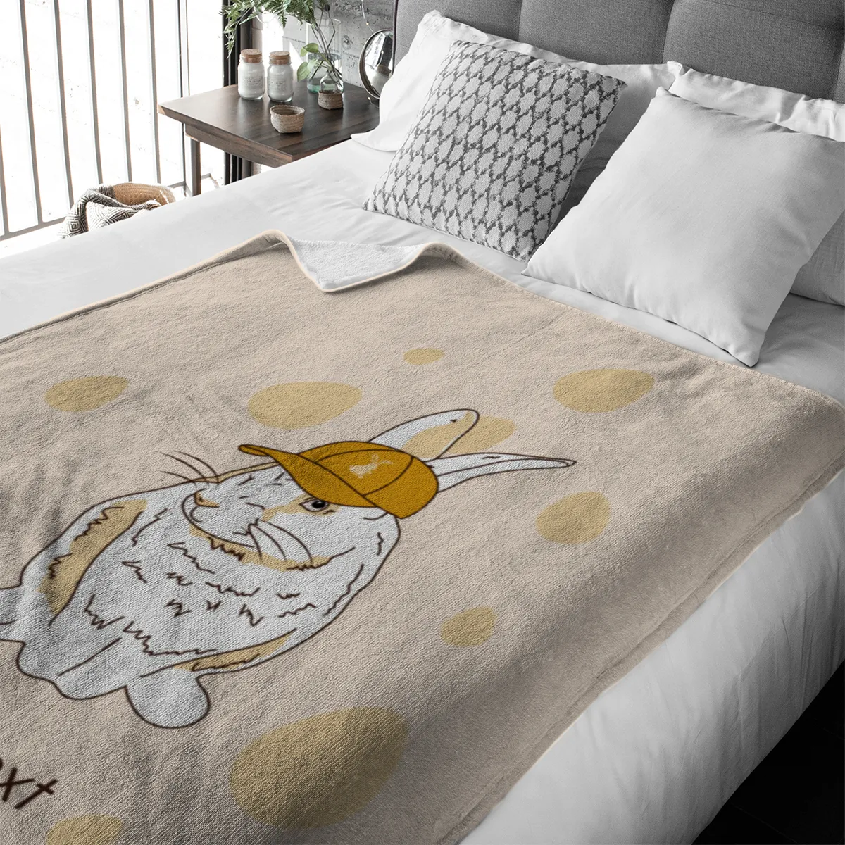 Kuscheldecke Hase mit Käppi - mit Namen personalisierbar - Geschenkidee Ostern, Osterdeko Hase Käppi 125 x 155 cm