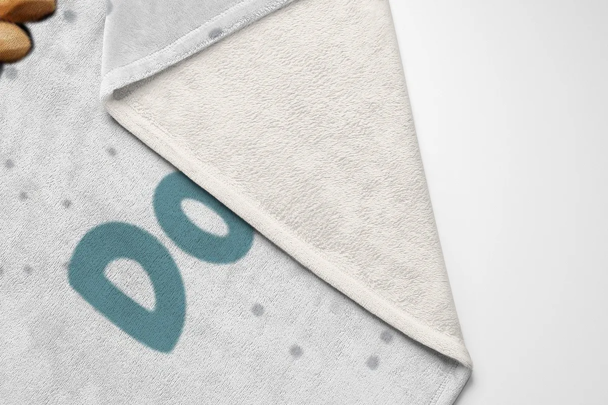 Personalisierte Kuscheldecke mit niedlicher Eule - Decke 75 x 100 cm mit Namen personalisierbar - Geschenkidee Baby - Geschenkidee Geburt Eule 75 x 100 cm