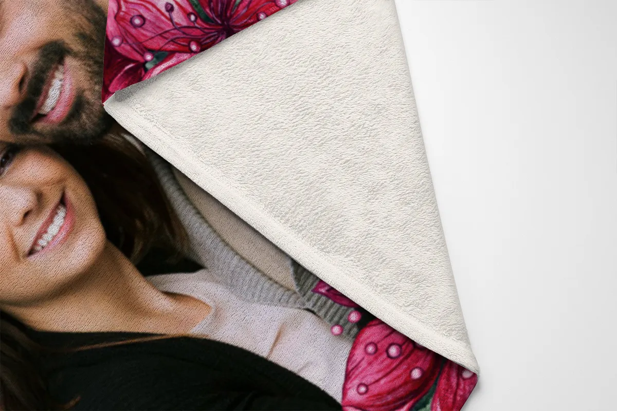 Kuscheldecke Pink Floral 140 x 200 cm mit Ihrem Bild - mit Foto personalisierbar - Fotodecke floral selbst gestalten - Geschenkidee Valentin, Hochzeit 1 Foto Pink Floral 140 x 200 cm