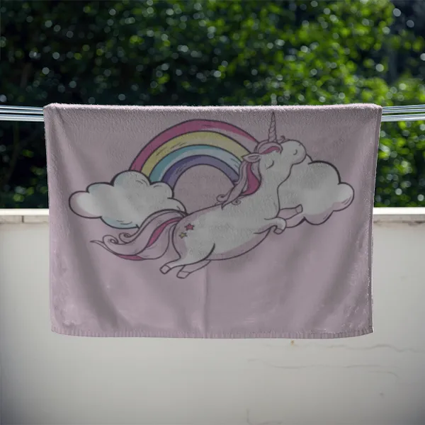 Duschtuch mit Namen personalisierbar - personalisiertes Namens-Duschtuch mit Wunschtext - Einhornwolken