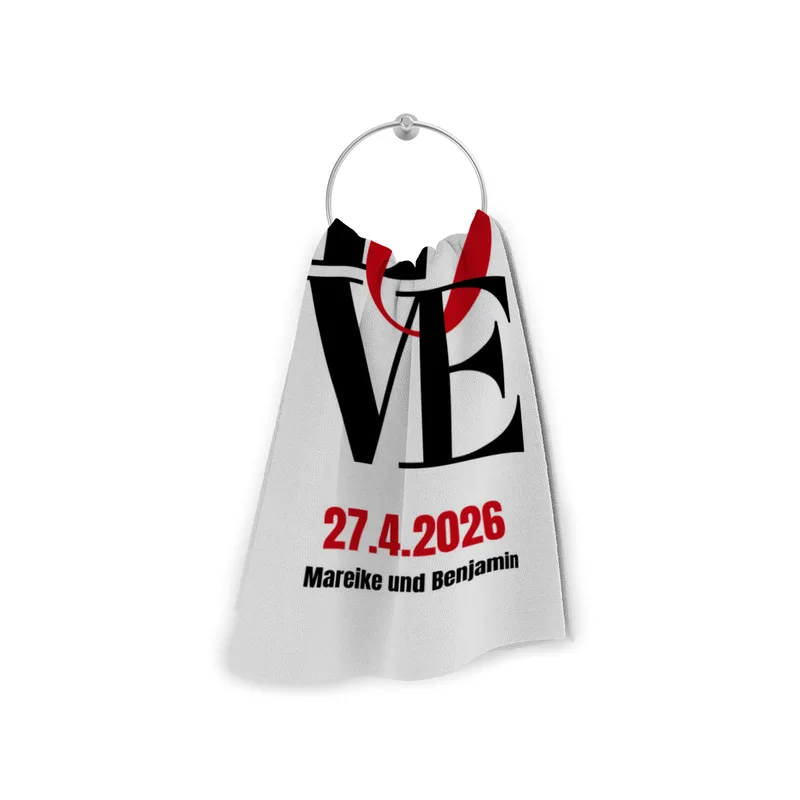 Love Typo - Badetuch mit Wunschtext