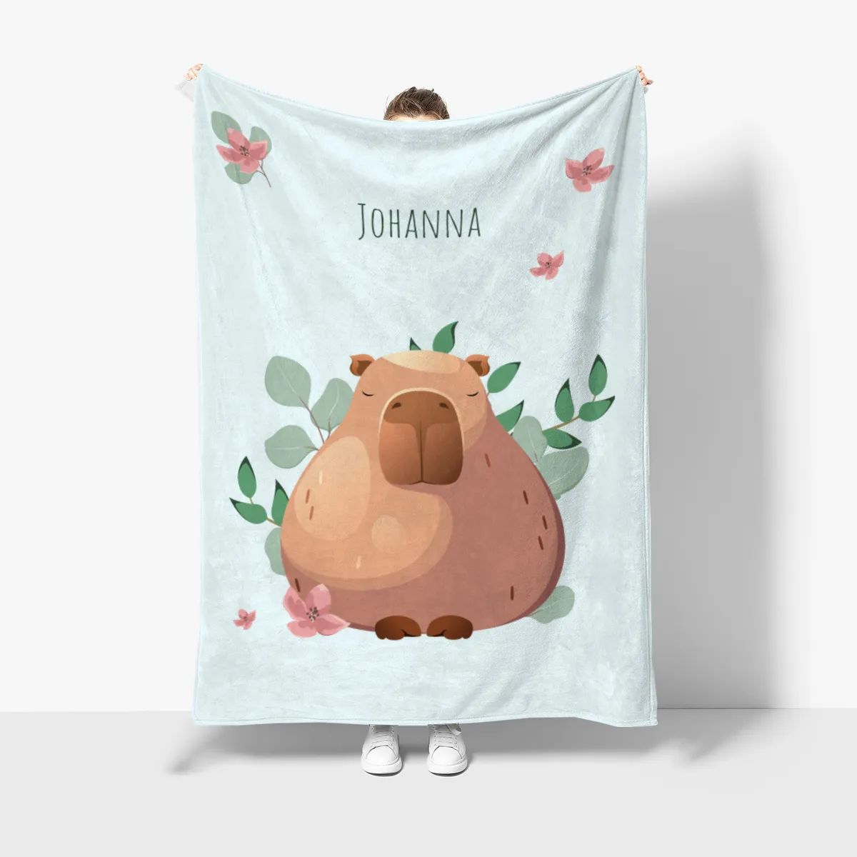 Wohndecke mit Namen personalisierbar, Kuscheldecke, niedliche Namensdecke mit Capybara, Geschenkidee Geburtstag Motiv Capy Wintermütze 140 x 200 cm