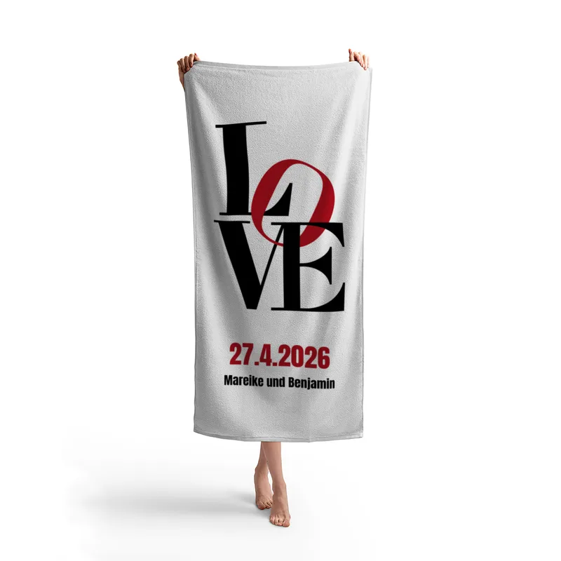Love Typo - Badetuch mit Wunschtext
