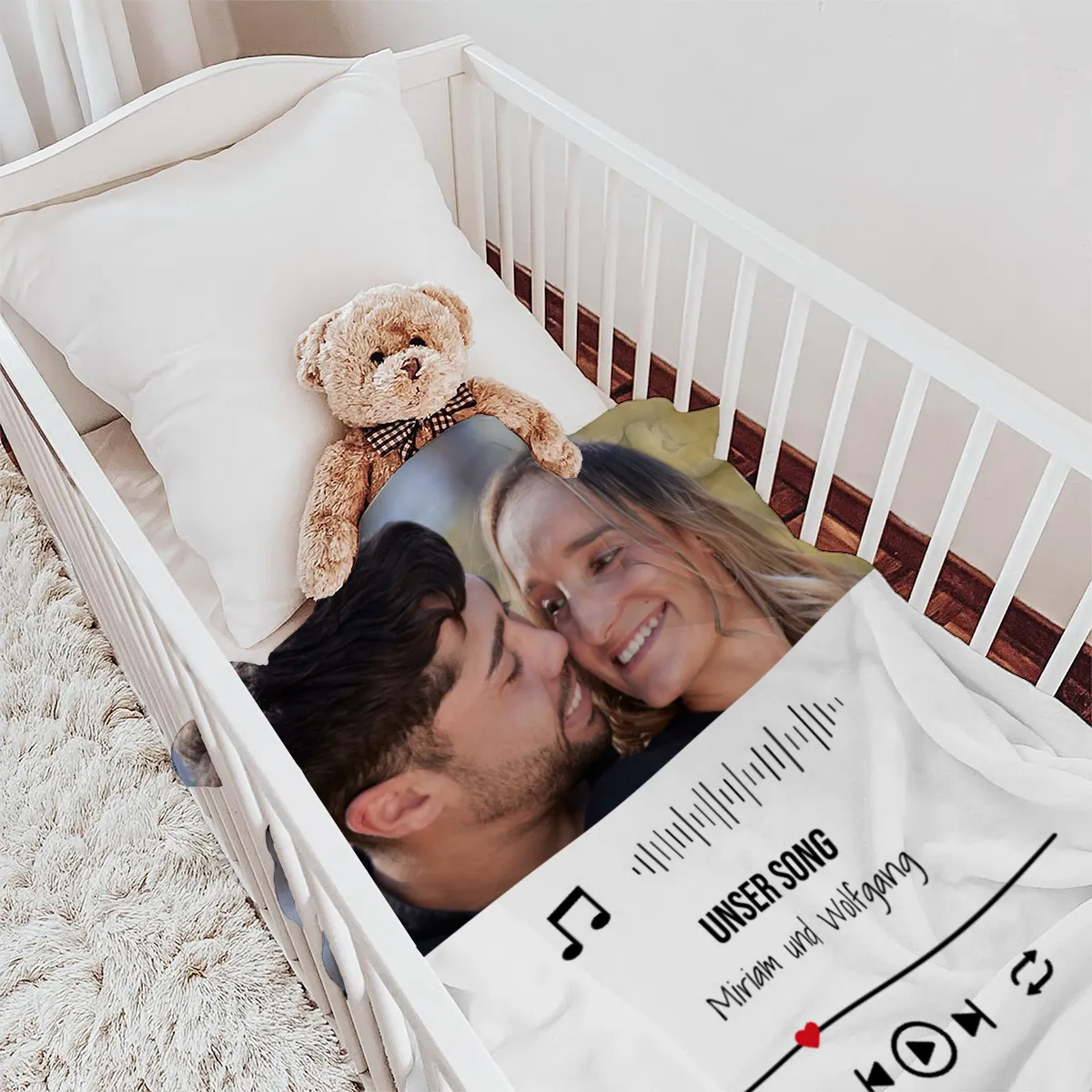 Kuscheldecke Our Lovesong - mit Bild und Text personalisierbar - Geschenkidee für Verliebte, Valentinstag Songplay Text Bild