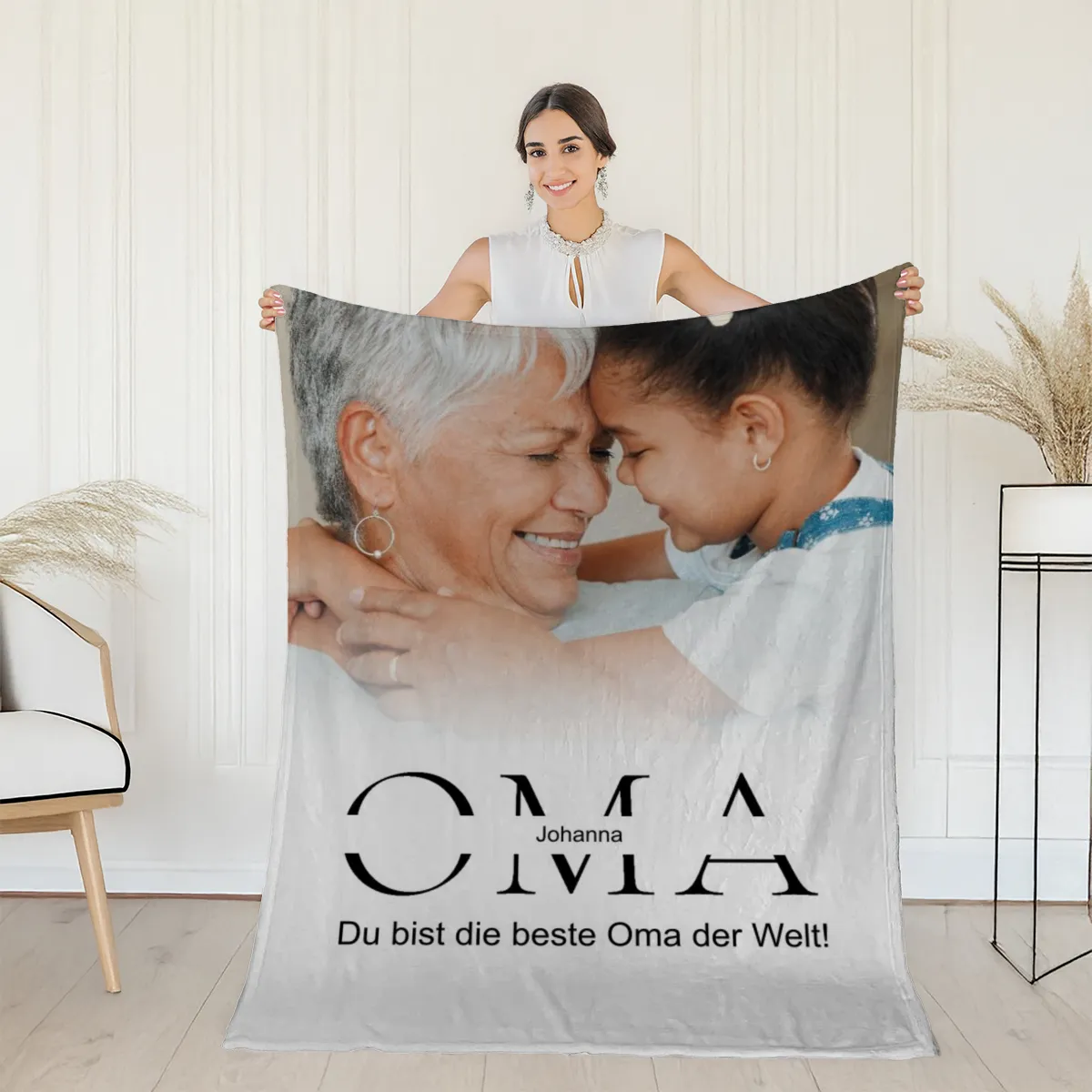 Kuscheldecke Oma 140 x 200 cm - mit Foto und 2 Texten personalisierbar - Fotodecke selbst gestalten - Geschenkidee Muttertag, Geburtstag OMA white
